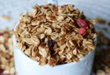 Granola di primavera, così seguo il gusto anche nei piaceri della tavola Granola di primavera - RicettaSprint