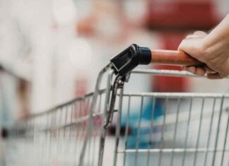 Spesa di Pasqua, questi 3 alimenti li puoi mettere in dispensa Spesa prima di Pasqua - RicettaSprint