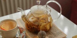 Detox prima di Pasqua: 3 tisane drenati per tornare in forma Tisana detox 3 che funzionano - 20260316 RicettaSprint