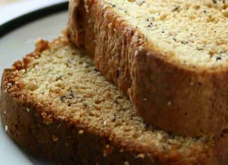 Torta all'acqua al caffè - RicettaSprint