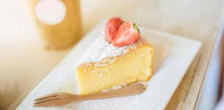 Torta morbida con un solo vasetto di yogurt - RicettaSprint