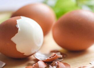 Cinque modi per cuocere le uova in friggitrice ad aria: diventano perfette Uova in friggitrice ad aria - RicettaSprint