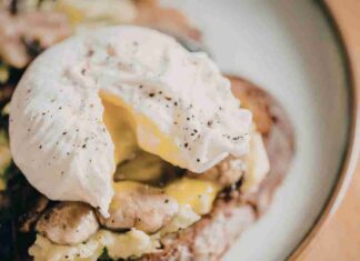 Uovo in camicia - RicettaSprint