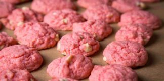 Biscotti rosa a colazione | i biscotti delle donne