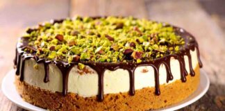 cheesecake al cioccolato e pistacchio