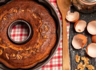 ciambella della nonna alle noci