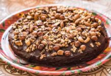 dolce al cioccolato e noci