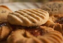 Biscottini al miele, sono di frolla si sciolgono in bocca frolla al miele