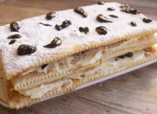 Ho scoperto la ricetta del millefoglie alla crema chantilly super veloce, non puoi fartela scappare millefoglie veloce
