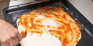 Pizza con farina di semola | extra croccante pizza con farina di semola