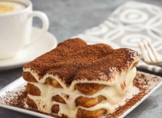 Tiramisù classico, il segreto della ricetta è tutto nella giusta quantità di caffè tiramisù classico la regola del caffè - RicettaSprint