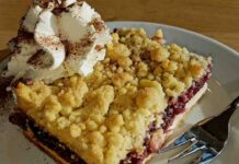 Torta crumble alle amarene | il croccantino è il pezzo forte torta crumble