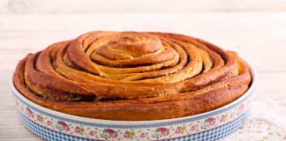 torta girella alla cannella