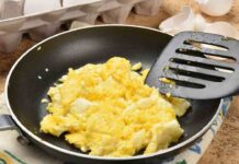 Uova strapazzate stamani | ci arrivo a cena stasera uova strapazzate