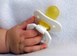 Ciuccio nella lavastoviglie pericoli - RicettaSprint