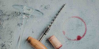 Come togliere le macchie di vino - RicettaSprint