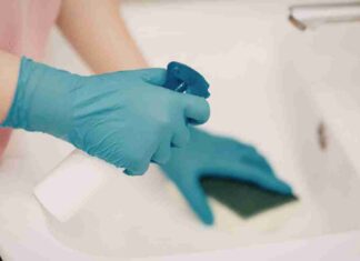 Fare tornare i sanitari bianchi - RicettaSprint
