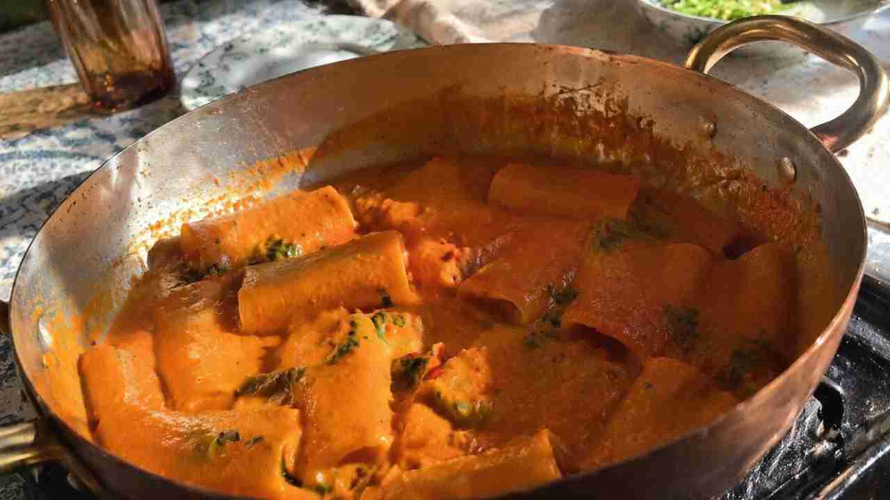 Paccheri alla Vittorio fatti in casa ricetta facile - RicettaSprint