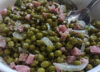Piselli e prosciutto per cena - RicettaSprint