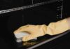 Pulire il forno con la carta forno - RicettaSprint