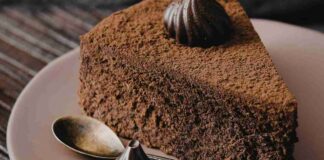 torta al cioccolato ma senza glutine: la ricetta top per la merenda Torta al cioccolato con farina di cocco - RicettaSprint