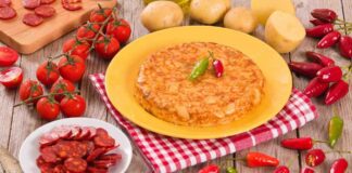 Frittata al salame, non devi fare la spesa per cena stasera frittata al salame