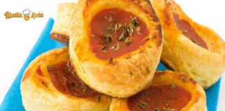 Pizzette di sfoglia | in 10 minuti saranno il tuo must degli aperitivi serali e estivi