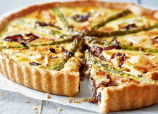 Quiche svuota frigo, asparagi speck e quello che hai