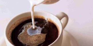 Bere latte e caffè - RicettaSprint