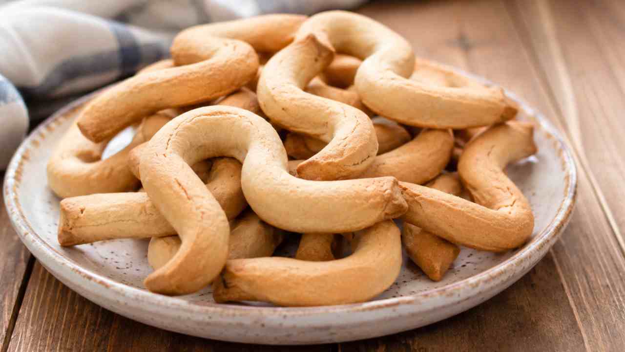 Biscotti della monaca - RicettaSprint