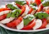 Caprese tradizionale ma con la mozzarella senza lattosio - RicettaSprint