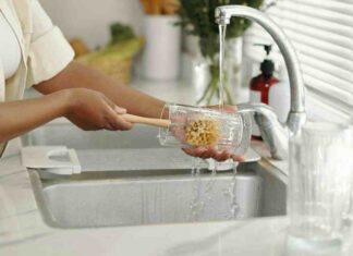 Come lavare i bicchieri senza accedere lavastoviglie - RicettaSprint