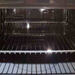 Come pulire la griglia del forno - RicettaSprint