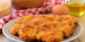 Cotolette di cavolfiore, il vegetale che si fa impanare come una cotoletta Cotolette di cavolfiore - RicettaSprint