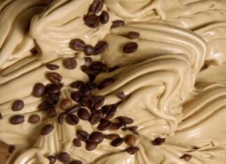 Gelato al caffè fatto in casa - RicettaSprint