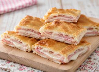 Pasta sfoglia prosciutto e formaggio - RicettaSprint