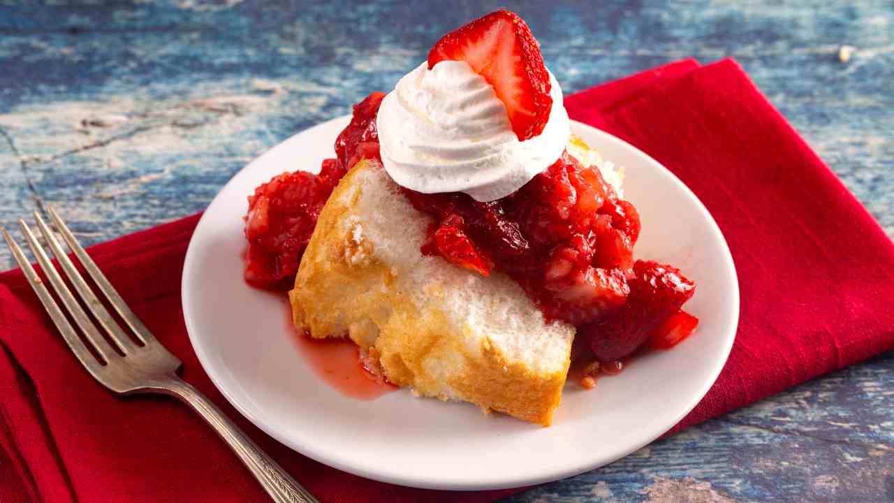 Torta alla fragole - RicettaSprint