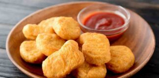 Nuggets fatti in casa, dimenticati del cibo processato! nuggets in pastella