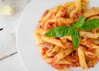 pasta al tonno e pomodoretto