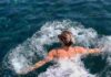 Bagno al mare dopo aver mangiato - RicettaSprint