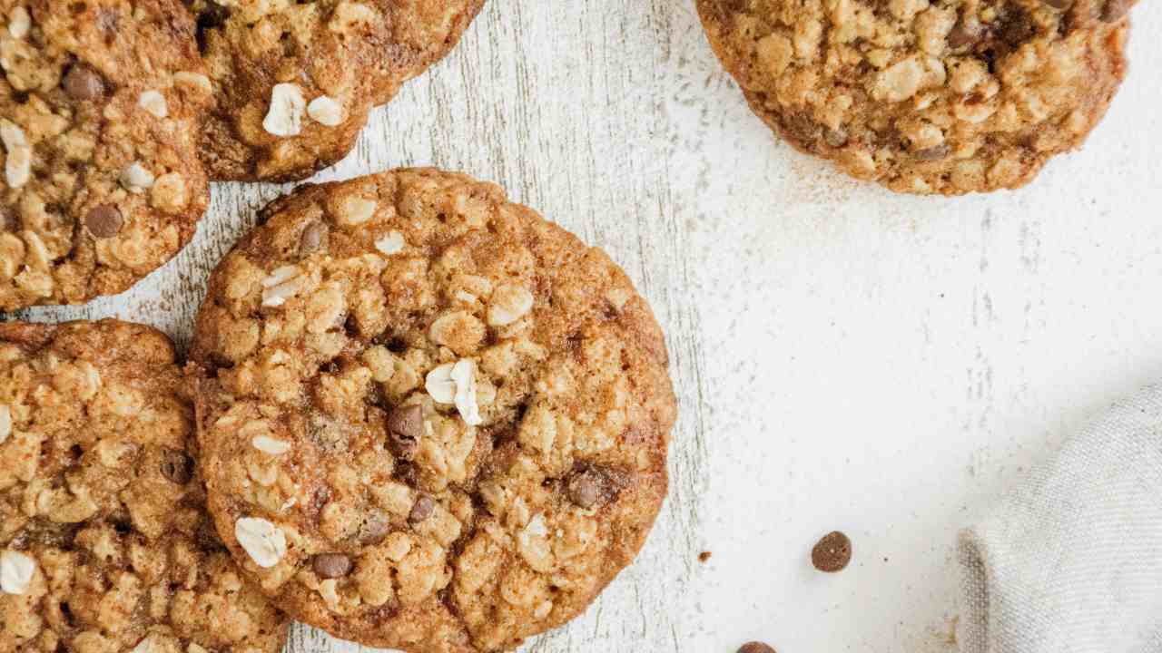 Biscotti senza farina uova e zucchero - RicettaSprint