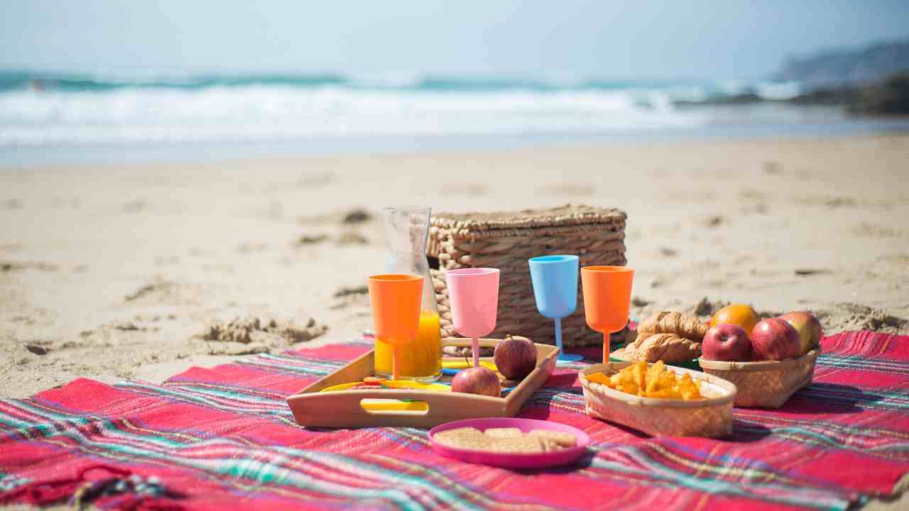 Cestino da spiaggia cosa mangiare - RicettaSprint