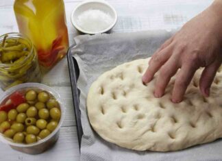 Come congelare l’impasto della focaccia, la mossa intelligente per avere pane fragrante sempre a portata Come conservare l'impasto della focaccia - RicettaSprint