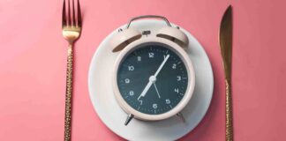 Dieta dell’orologio biologico, superati i 30 anni questi cibi te li devi dimenticare Dieta dell'orologio biologico - RicettaSprint