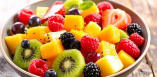 Mangiare frutta in estate - RicettaSprint