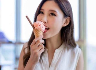 Gelato durante la dieta, c’è una cosa devi sapere subito Mangiare gelato durante la dieta - RicettaSprint