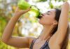 Bere in estate per non rimanere disidratati, ecco il trucco dell’orologio Ogni quanto bere acqua in estate - RicettaSprint