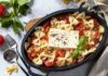 Dieta? Questa pasta con pomodorini è cremosa senza panna Pasta con feta e pomodori - RicettaSprint