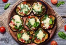 Pizzette senza impasto, un grande classico che non delude mai Pizzette senza impasto - RicettaSprint