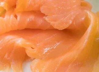 Richiamo alimentare salmone - RicettaSprint